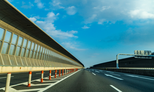 高速道路イメージ.png